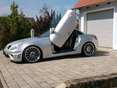 Tausche Einzelstück! SLK 200 Kompressor R171 LSD-Doors,AMG,19-Zoll nur 33.000km.TÜV/Kundendienst NEU! Fahrzeug in Deutschland angemeldet