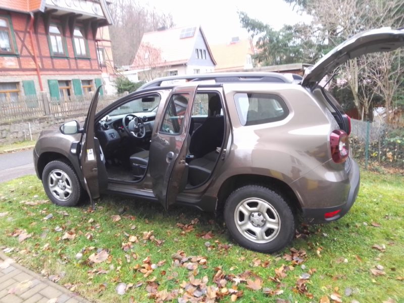 tausche Dacia Duster, gegen kleineren Pkw