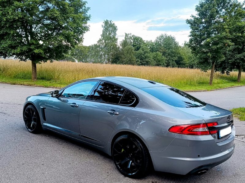 Jaguar XF 3.0 D Facelift | Liebhaberzustand | 20" Felgen | Verkauf/Tausch