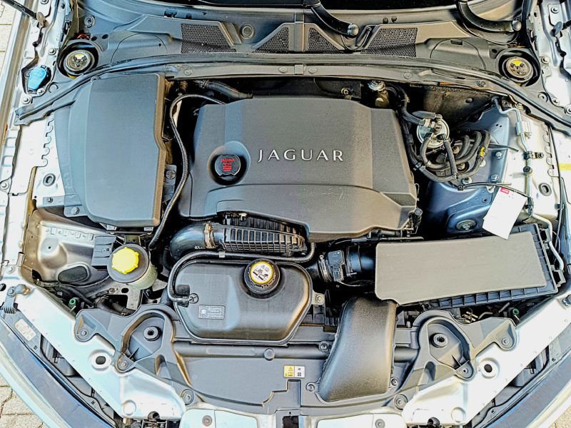 Jaguar XF 3.0 D Facelift | Liebhaberzustand | 20" Felgen | Verkauf/Tausch