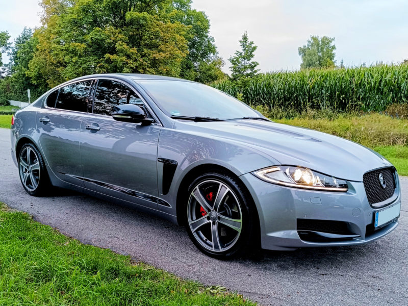 Jaguar XF 3.0 D Facelift | Liebhaberzustand | 20" Felgen | Verkauf/Tausch
